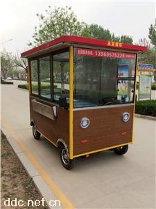  意达快餐车6